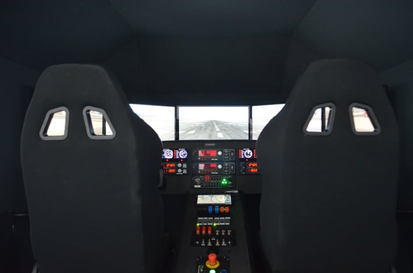 FLYFSX - Flugsimulator - Flight Simulator -  Rüchligweg 55 - 4125 Riehen - Basel - Baden - Aarau - Zürich - Schweiz - Lörrach - Freiburg - Deutschland. 